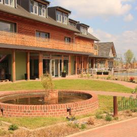 Viesnīca An der Metow-Ferienpark Hotel pilsētā Plauamzē