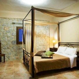 Vlyhada Guesthouse, hotel en Pyrgos Dirou
