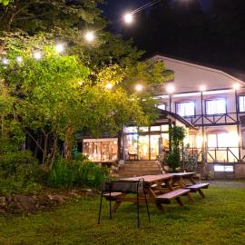 Kizuna Lodge & BBQ Centre, khách sạn ở Hakuba
