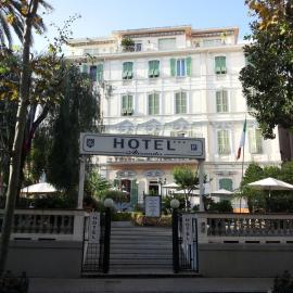 Hotel Alexander & Spa, hotel en San Remo