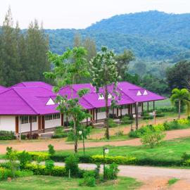 ฺBokkhorani resort، فندق في Ban Mai