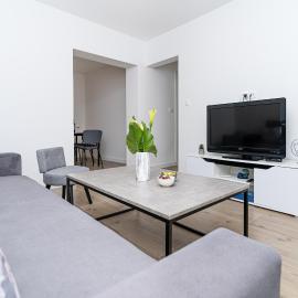 Bokarica Apartments, hotel in Gruda