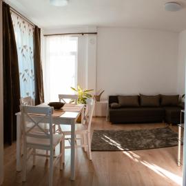 Solomon Apartments ap 1, hotel a Sîngeorgiu de Mureş