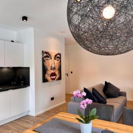 "Auslese 54" -Direkt am Moselufer- Gästezimmer & Ferienwohnung, hotel in Traben-Trarbach