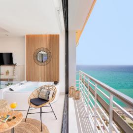 PURA VIDA Luxury apartment with jacuzzi