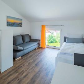 Boardinghouse Kastanienring, hotel en Reichertshausen