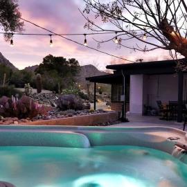 조슈아 트리에 위치한 호텔 The Outpost Joshua Tree: Hot Tub, GameRoom, JTNP