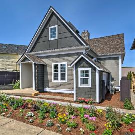 Renovated North Bend Cottage: Near Eateries!, hotel a North Bend