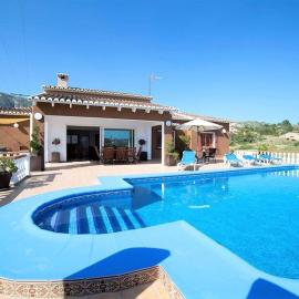 Spacious Home in Teulada