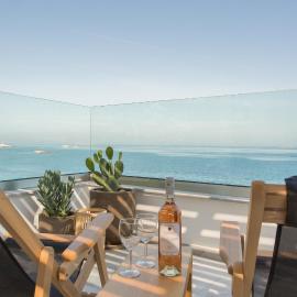 Satsi’s Premium Seascape-2 min from the beach&town