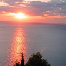 South Side, hotell i Athánion