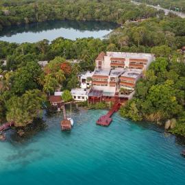 Hotel Amainah Bacalar Adults Only, hotel i Bacalar
