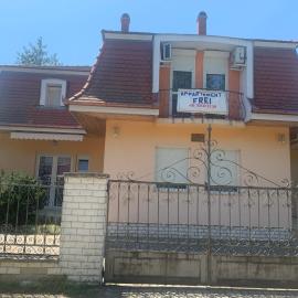 Anno 2000, hotel a Balatonlelle