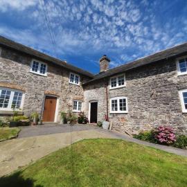 Farmhouse Cottage set in beautiful countryside, hotel in Oswestry