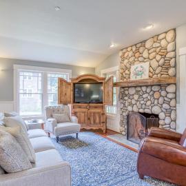 Pacific Way Cottage - Meredith Lodging، فندق في جيرهارت