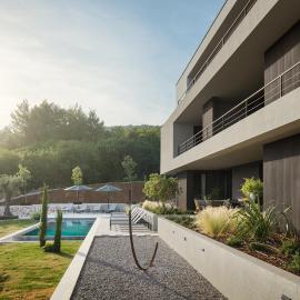Oltremare apartments with pool