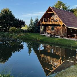 Namelis Atokvėpis, hotel a Čiuiniukai