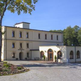 Hotel Stary Młyn, hotel in Suchedniów