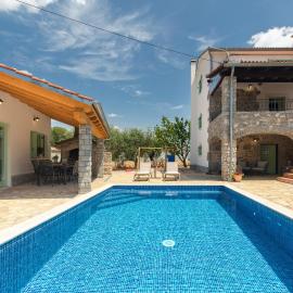 Holiday house IVA - Vrh, Krk, Hotel in Vrh