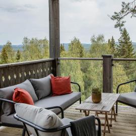 Alpstigen 10B - Newly built sports cottage with lovely views (lower apt)