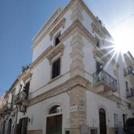 New Dimora Valmar, hotel din Polignano a Mare