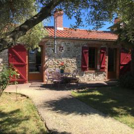 LE CLOS DE LA VINIERE, hotel in Jard-sur-Mer