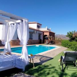 Villa Yasleni by BRISAMAR Holidays