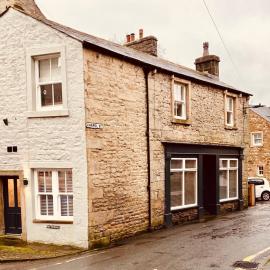 Folly View - Settle