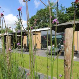 Rietreiger luxe vakantielodge in Friesland - 2 badkamers, hotel u gradu Grou