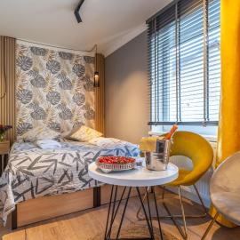 Apartamenty Admirał ، فندق في سولينا