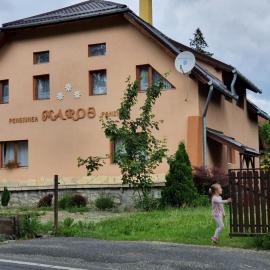 Pensiunea Maros din Harghita, Hotel in Izvoru Mureşului