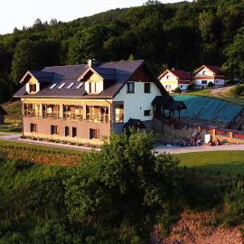DobraNocka, hotel en Małastów
