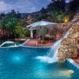 Kallisti Hotel, hotell i Potos