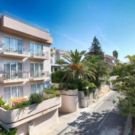 House Star, hotel in Petrovac na Moru