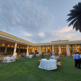 Kingston Resort, hotel in Kānpur