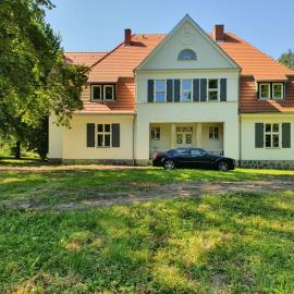 Agroturystyka Dwór Kotowo, hotel en Kotowo