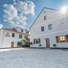 Burghof Apartments Hoyerswerda, hotell sihtkohas Hoyerswerda