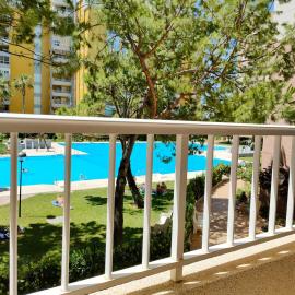 Global Vacacional, Apartamento con piscina en Residencial Brezo