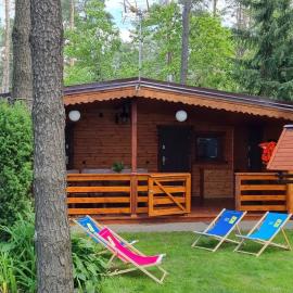 Domek nad jeziorem - Mazur House, hótel í Ostróda