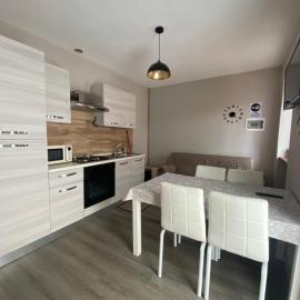Casa Vacanze Spolina Cossato BI، فندق في Cossato