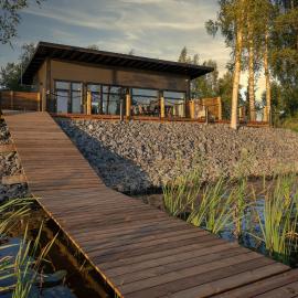 Villa Suisto โรงแรมในปอรี
