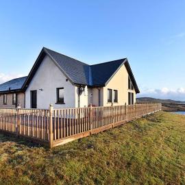 Ceann an Loch Cottage, hotel em Balallan