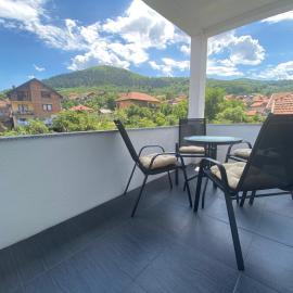 Sunset Delux Apartment, hotel din Visoko