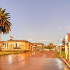 Bushmans Motor Inn, hotel in Gundagai