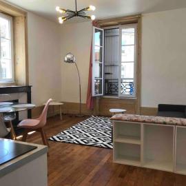 Superbe T2 en bords de Saône, hotel em Gray