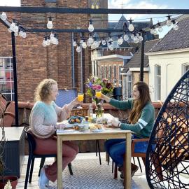 B&B Gasthuisstraat Dokkum: Dokkum şehrinde bir otel