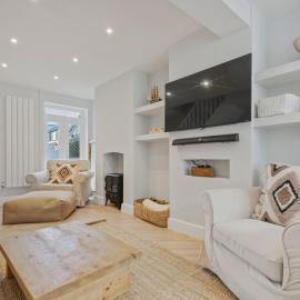 3 bed Scandi Heaven minutes from the beach - Pass the Keys