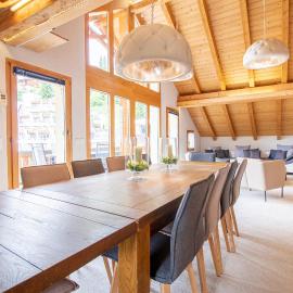 Penthouse im Haus Padrun -Weisshornbahn-Arosa Zentrum-Top Lage, hotel in Arosa