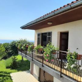 Apartment Perfect Sea View, hotelli kohteessa Lucija