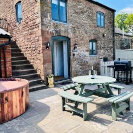 The Stables - Luxury Holiday Cottage